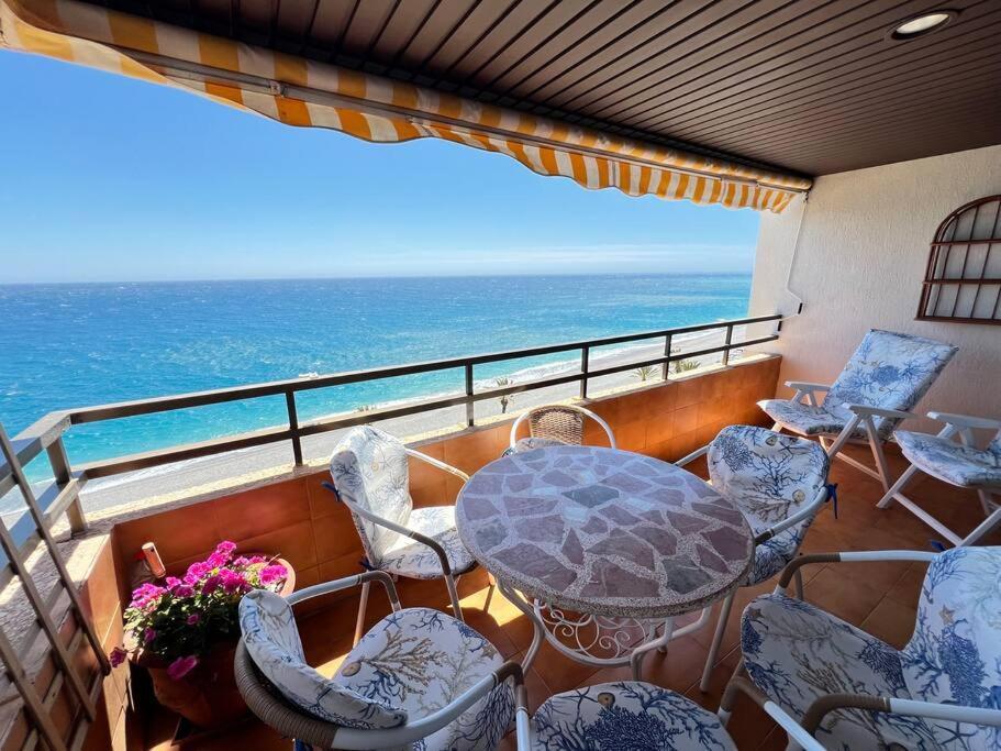 Pushe Playa Velilla Beach & Tradition 3 Almuñécar エクステリア 写真